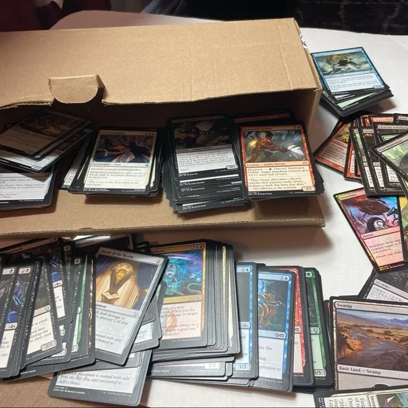 Magic The Gathering Cards MTG 100 Cards per Lot Wizards of the Coast - Picture 8 of 12